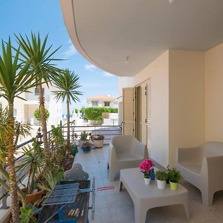 Apartments For Holidays พาราลิมนี ภายนอก รูปภาพ